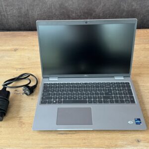 Dell Latitude 5530 i5-12th 16GB 256GB 15"