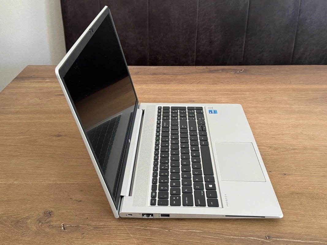 HP ProBook 650G8 i5-11th 16GB 256GB 15″ – \_ MENEER LAPTOP