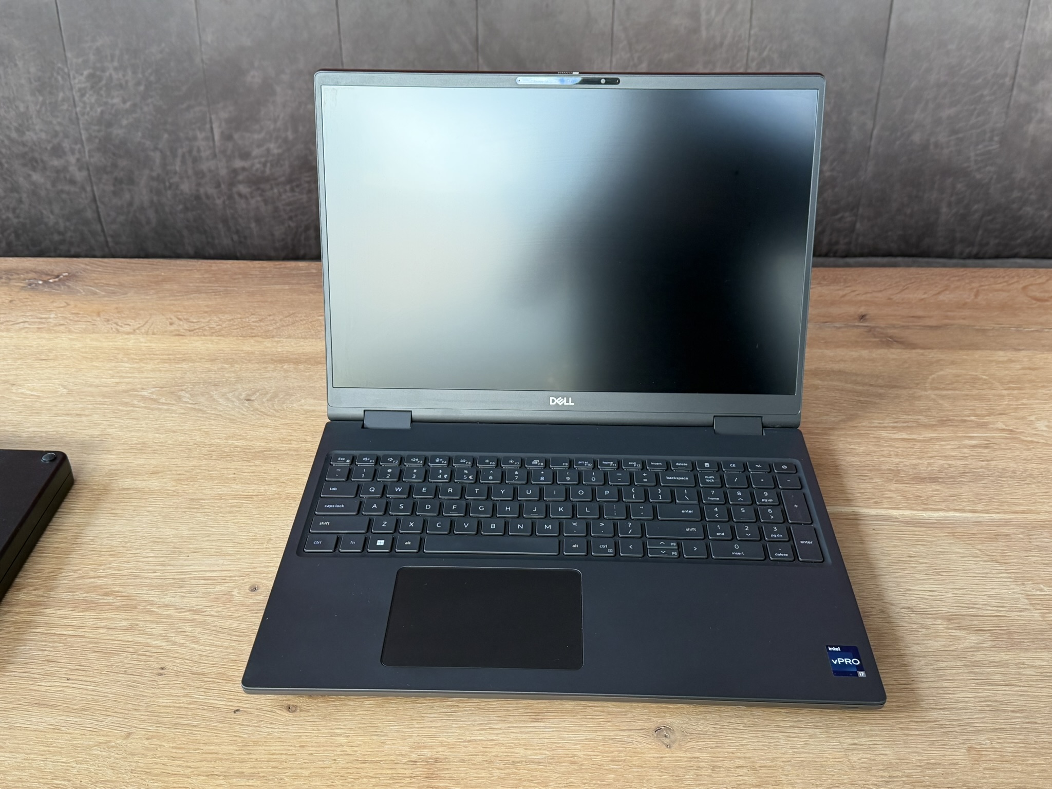 Dell Precision 7680 i7-13th 32GB 1TB 16″ RTX2000 ADA – \_ MENEER LAPTOP