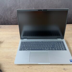 Dell Pro Plus 16 U7-2th 16GB 512GB 16"